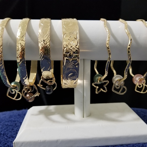 SOLD OUT! - Picture 1 of 2